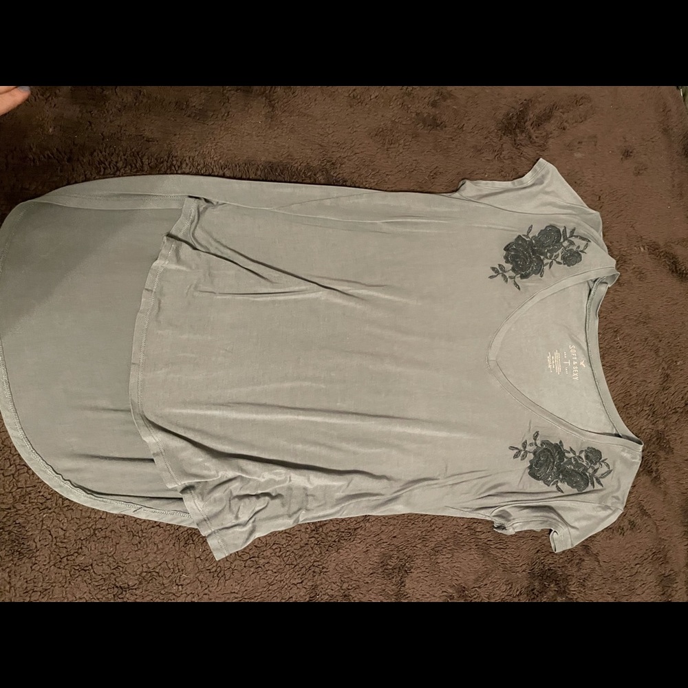 American eagle soft and sexy tee